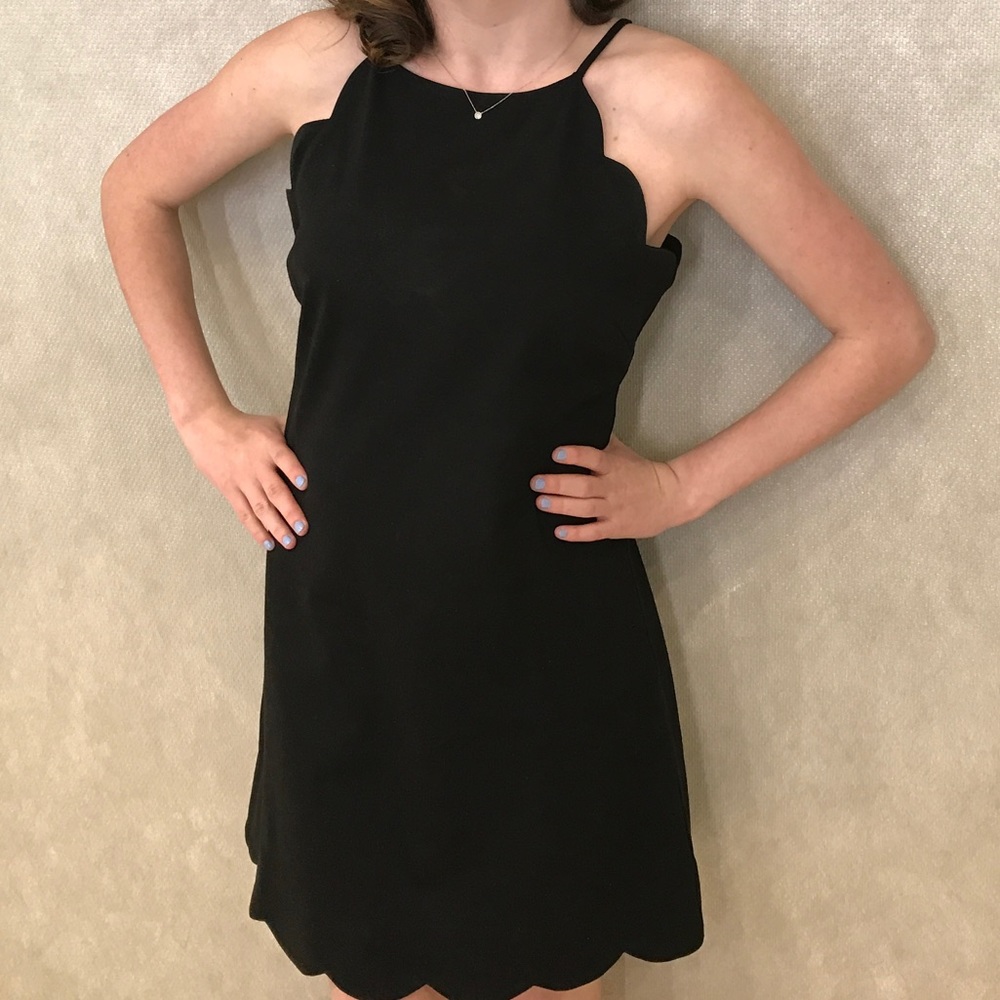 Love...Ady Scallop Dress